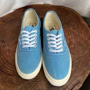 VANS teal blue shoes Womens size 7